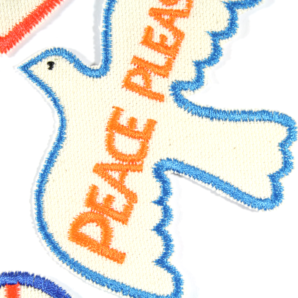 Patches Taube "NO WAR" und "PEACE PLEASE" Bügelbilder Friedenstauben, Peace Zeichen und Herz für Erwachsene