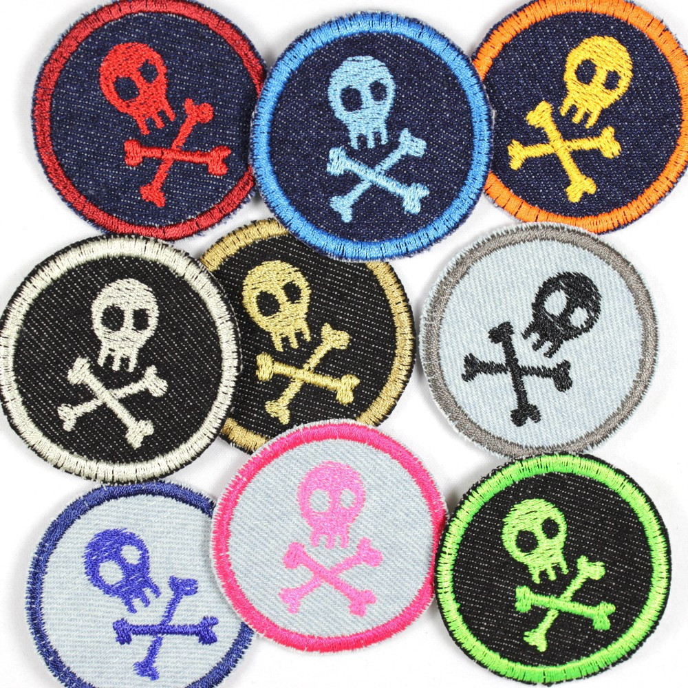 Flickli - the patch! round with skull lightblue blue